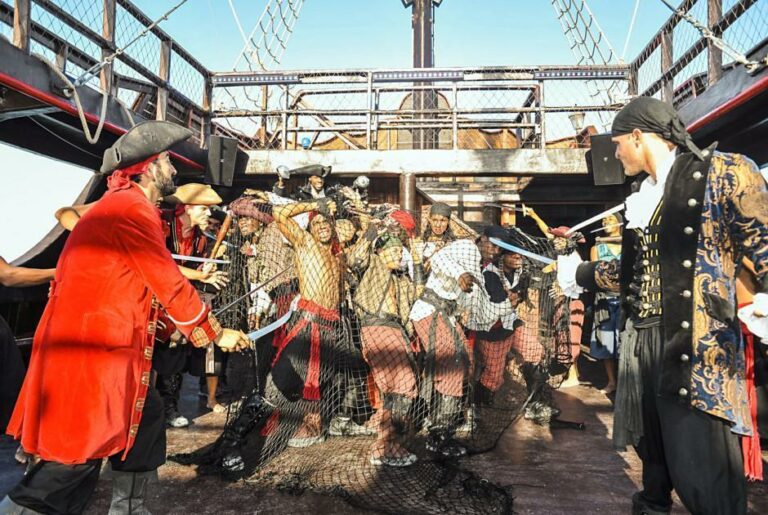 Barco Pirata Bávaro